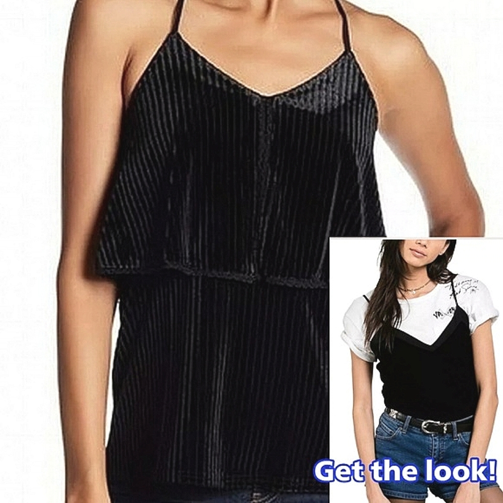 NWT Ro & De Velvet popover Cami top